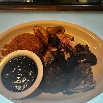 Aldeez Afribbean Restaurant - Caribbean Near Me - Dallas, Texas