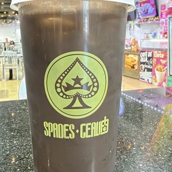 Spades TeaLife - Oolong Milk Tea / With 2 scoops of non-dairy milk Herbal jelly / 50% sweet - Bubble Tea Near Me - Aurora, Illinois Spades TeaLife - Oolong Milk Tea / With 2 scoops of non-dairy milk Herbal jelly / 50% sweet - Bubble Tea Near Me - Aurora, Illinois