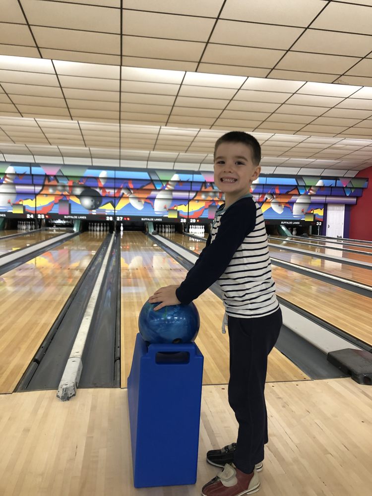 BUFFALOE LANES SOUTH FAMILY BOWLING CENTER 18 Photos & 12 Reviews