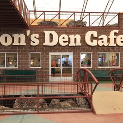 Lion's Den Cafe - Fantastic! Try the stake sandwich. You won't be disappointed!!!