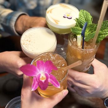 The Courtesy - Cocktail Bars Near Me - Winter Park, Florida