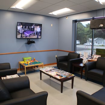 Hartland Service - Great waiting area! - Auto Detailing Near Me - Hartland, Wisconsin Hartland Service - Great waiting area! - Auto Detailing Near Me - Hartland, Wisconsin