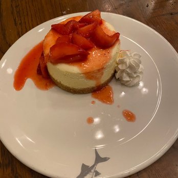 Paddlefish - Strawberry Cheesecake - Seafood Near Me - Orlando, Florida Paddlefish - Strawberry Cheesecake - Seafood Near Me - Orlando, Florida