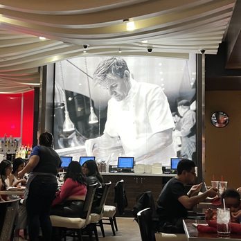 Gordon Ramsay Burger Las Vegas - Burgers Near Me - Las Vegas, Nevada Gordon Ramsay Burger Las Vegas - Burgers Near Me - Las Vegas, Nevada