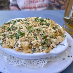Lotus Pub - Macaroni and cheese - a must try!
