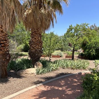 Tonaquint Nature Center - Parks Near Me - St. George, Utah Tonaquint Nature Center - Parks Near Me - St. George, Utah