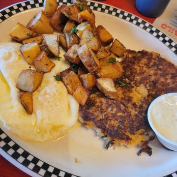 The Fly Trap - Crab cakes w/ eggs + potatoes - Diners Near Me - Ferndale, Michigan The Fly Trap - Crab cakes w/ eggs + potatoes - Diners Near Me - Ferndale, Michigan