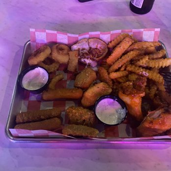 Ritmo Kitchen and Lounge - Appetizer - Lounges Near Me - Bakersfield, California