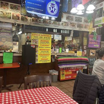 Las Cazuelas Mexican Restaurant - Mexican Near Me - Austin, Texas