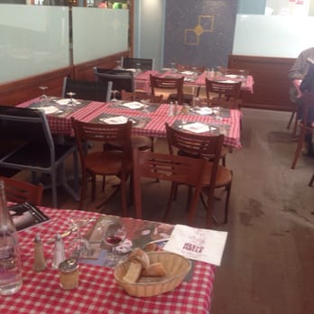 Resto Halle - Classique français - French Near Me - Lyon, 69