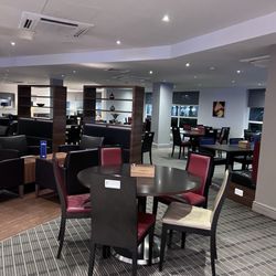 Holiday Inn Express Hotel Glasgow Airport