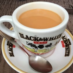 Chow Chow Cafe - Milk tea