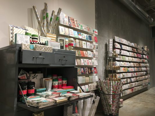 Ecru Modern Stationer