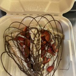 Blu Moon Cafe - Delicious crepes