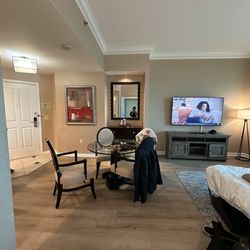 Jet Luxury - The Signature Condo Hotel