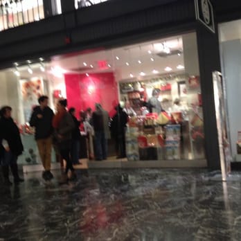 Neuhaus - Packed shop - Candy Stores Near Me - Washington, DC, District of Columbia