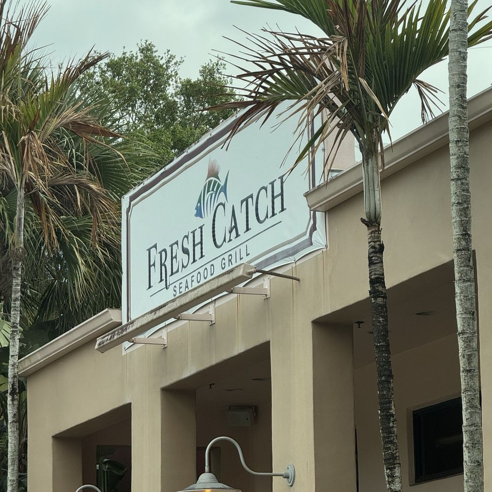 Fresh Catch Seafood Grill - Entrance - Seafood Near Me - Stuart, Florida