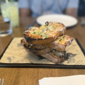 OLIVIA - Garlic bread.... Simply define - Italian Near Me - Tampa, Florida
