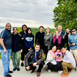Zoom Tours - Small Group Tour