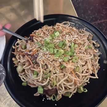 The Formosa Cafe - Beef chow mein - Cocktail Bars Near Me - West Hollywood, California