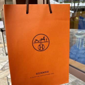 Hermès - Women's Clothing Near Me - Honolulu, Hawaii