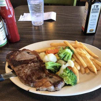 Farmhouse Restaurant - 5 course meal New York steak - American Near Me - Benson, Arizona