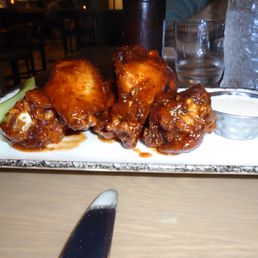 "Left to Right wing politics"--- 6 chicken wings with maple bbq sauce & ranch dressing "Left to Right wing politics"--- 6 chicken wings with maple bbq sauce & ranch dressing