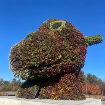 Glenstone - Split-Rocker by Jeff Koons - Art Museums Near Me - Potomac, Maryland