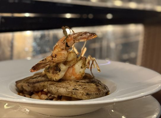 Shell & Bones Oyster Bar and Grill by null