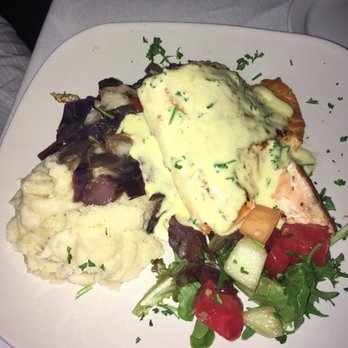 Garden City Cafe - Pan seared salmon - American Near Me - Juno Beach, Florida