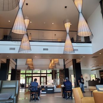 Red Hawk Resort + Casino - Overview of lobby/waiting/dining nook area - Casinos Near Me - Placerville, California Red Hawk Resort + Casino - Overview of lobby/waiting/dining nook area - Casinos Near Me - Placerville, California