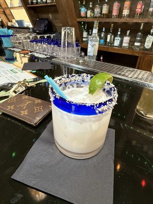 Lenny's Hideaway by null