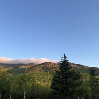 Ledge Rock At Whiteface - Hotels Near Me - Wilmington, New York