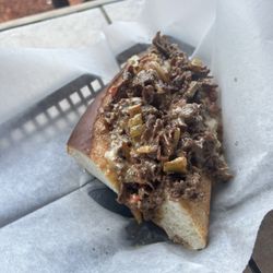 Murphy's Pub & Sports Bar - Philly cheese steak (1/2)