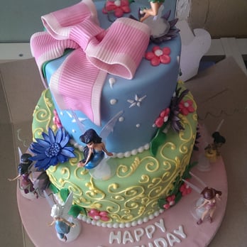 Ele Makes Cakes - Custom Cakes Near Me