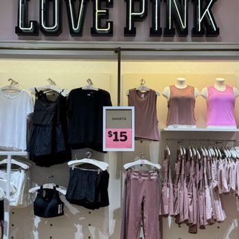 Victoria's Secret & PINK - Lingerie Near Me - Chicago, Illinois Victoria's Secret & PINK - Lingerie Near Me - Chicago, Illinois