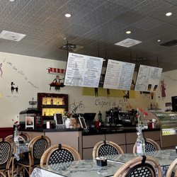 Crepes de Paris - The inside of the restaurant.