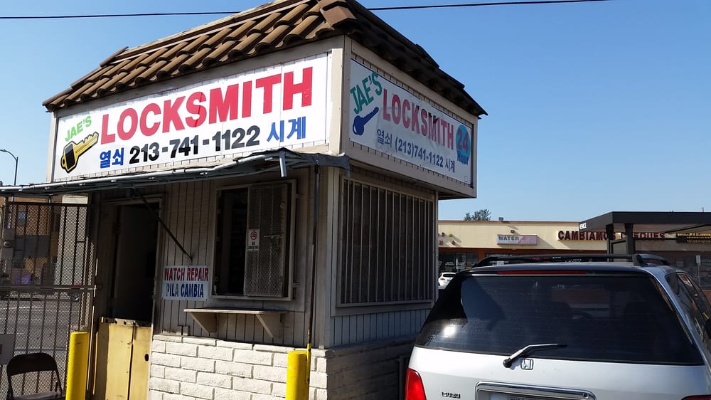 HOOVER KEY & PHOTO SHOP - Updated May 2024 - 1612 S Hoover St, Los ...