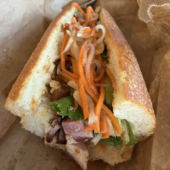 Lu Kitchen - Vietnamese Near Me - Garden Grove, California