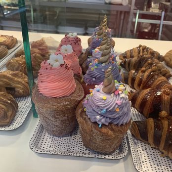 B Bistro + Bakery - Unicorn pastries - Bakeries Near Me - Miami, Florida B Bistro + Bakery - Unicorn pastries - Bakeries Near Me - Miami, Florida