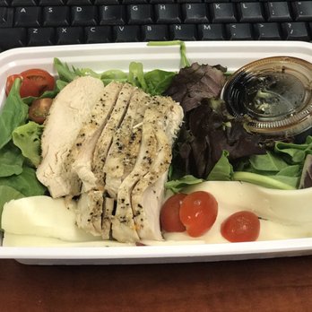 Valley Meal Prep - This was SO SO good! Caprese salad. I could eat it every single day! - Food Delivery Services Near Me - Modesto, California Valley Meal Prep - This was SO SO good! Caprese salad. I could eat it every single day! - Food Delivery Services Near Me - Modesto, California