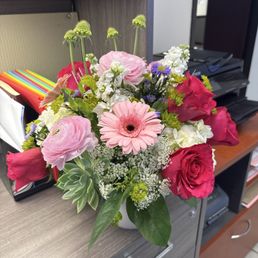 The most stunning flower arrangement I have ever received 10/10 stars! The most stunning flower arrangement I have ever received 10/10 stars!
