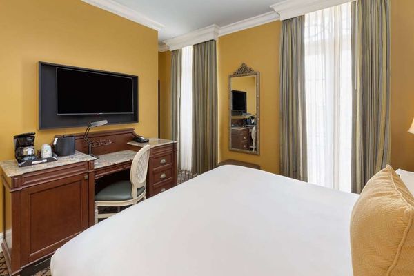 The Lafayette New Orleans by Kasa by null