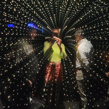 Sugar - The elevator is trippy! - Cocktail Bars Near Me - Miami, Florida