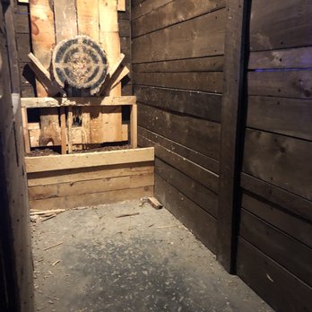 Pizza Pub - Axe throwing - Pizza Near Me - Pine City, Minnesota