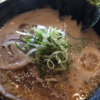 Boru Ramen - "Hakata" Tonkotsu Ramen I always get mine with extra noodles on the side so I'm more than full afterwards - Ramen Near Me - Arlington, Virginia Boru Ramen - "Hakata" Tonkotsu Ramen I always get mine with extra noodles on the side so I'm more than full afterwards - Ramen Near Me - Arlington, Virginia