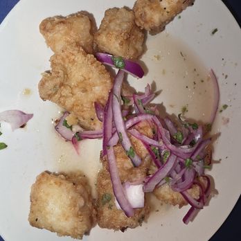Salmon & Salmon Restaurant - Fried fish - Seafood Near Me - Miami, Florida Salmon & Salmon Restaurant - Fried fish - Seafood Near Me - Miami, Florida