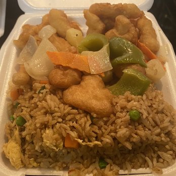 U Ni Express - 1/2 Sweet and Sour Pork combination meal - Chinese Near Me - Henderson, Nevada