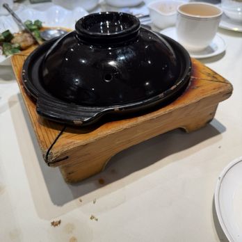 滬江大飯店 - Eel clay pot rice . - Shanghainese Near Me - Hong Kong, HK