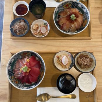 Hibari - Kaisen don set on top and Tekka don set on the bottom - Sushi Bars Near Me - Portola Valley, California